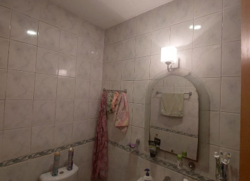 Yasamal rayonu Nizami mst yax-da 6-ci paralel deyilən