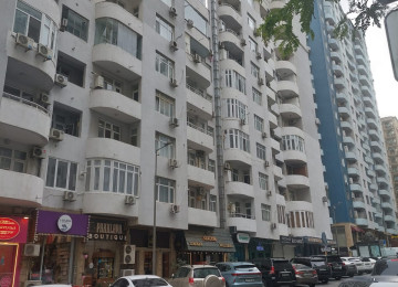 Yasamal rayonu Nizami mst yax-da 6-ci paralel deyilən