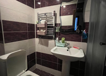 Xırdalan şəhəri,tam mərkəzdə,Köhnə bazar tərəfdə yerləşən