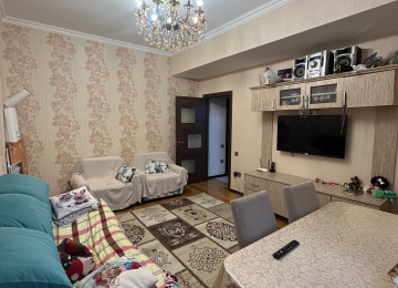 Xırdalan şəhəri,tam mərkəzdə,Köhnə bazar tərəfdə yerləşən