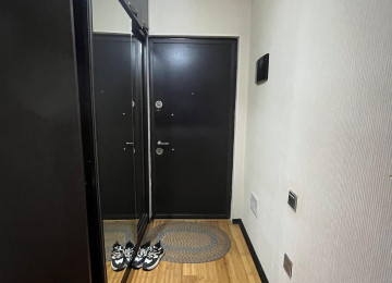 Xırdalan şəhəri,tam mərkəzdə,Köhnə bazar tərəfdə yerləşən