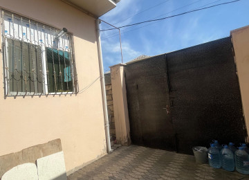 Xırdalan kruquna yaxınlıqda,çox əlverişli infrastruktura