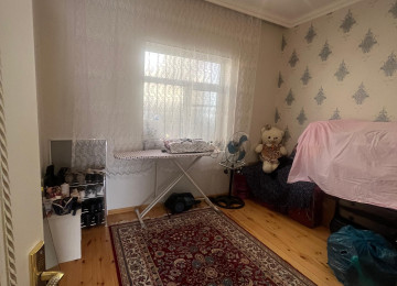 Xırdalan kruquna yaxınlıqda,çox əlverişli infrastruktura