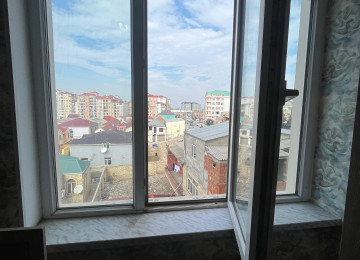 Abşeron rayonu,Masazır qəsəbəsində mərkəzi ərazidə, Madeyra