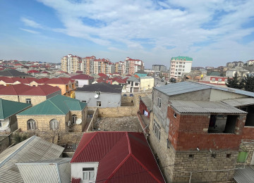 Abşeron rayonu,Masazır qəsəbəsində mərkəzi ərazidə, Madeyra