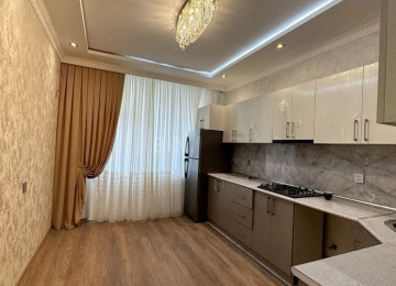 Yeni Zığ Yaşayış Kompleksində Super təmirli ev Lahiyə: -