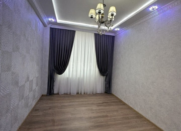 Yeni Zığ Yaşayış Kompleksində Super təmirli ev Lahiyə: -