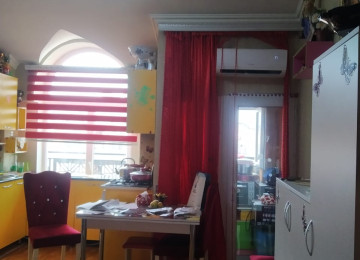 Xlrdalan Merkez Kirsdal Abseron 2 de 1.otaq 30 kv olan