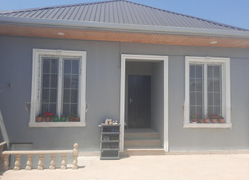 Hövsanda tam təmirli çox səliqəli bir həyət evimiz