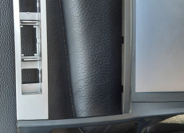 "Hyundai Santa Fe" Zavod monitoru "Hyundai Santa Fe 2010 ci