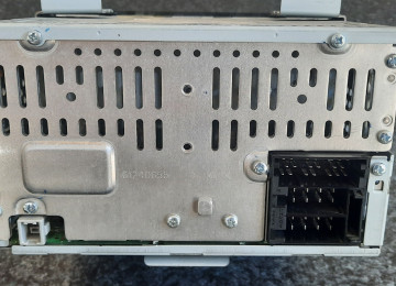 "Hyundai Santa Fe" Zavod monitoru "Hyundai Santa Fe 2010 ci