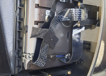 "Hyundai Santa Fe" Zavod monitoru "Hyundai Santa Fe 2010 ci