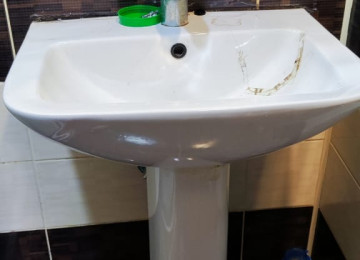 Xlrdalan kirsdal abseron 1 de 1 otaq 42kv 330 azn qaz islq