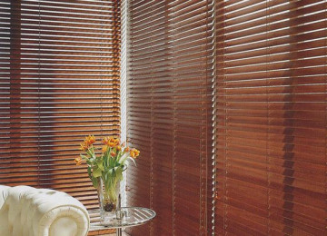 Şık və modern görünüşü baxımından digər pərdələrdən ayrılan