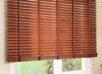 Şık və modern görünüşü baxımından digər pərdələrdən ayrılan