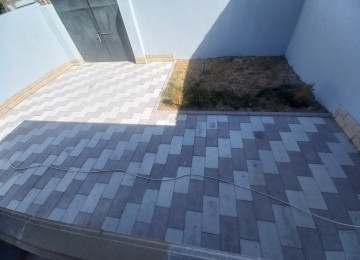 Xezer royonu bine safxoz erazisi 218 nomreli mektebin