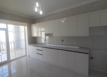 Xezer royonu bine safxoz erazisi 218 nomreli mektebin