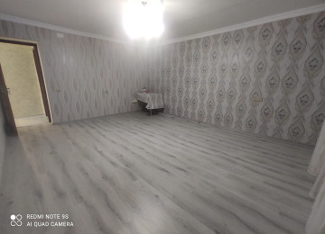 Qara Qarayev metrosu . Ruslan marketin yanı . Tecili 2