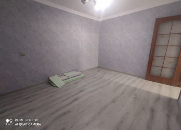 Qara Qarayev metrosu . Ruslan marketin yanı . Tecili 2