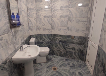 Qara Qarayev metrosu . Ruslan marketin yanı . Tecili 2