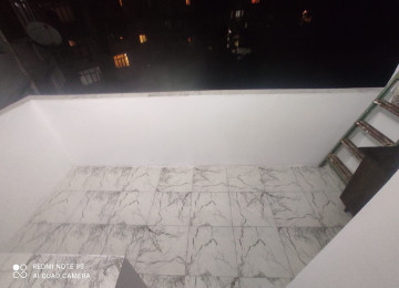 Qara Qarayev metrosu . Ruslan marketin yanı . Tecili 2