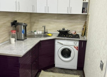 Azadlıq metrosu yaxınlığında 3 otaqlı mənzil Lahiyə: - Yeni