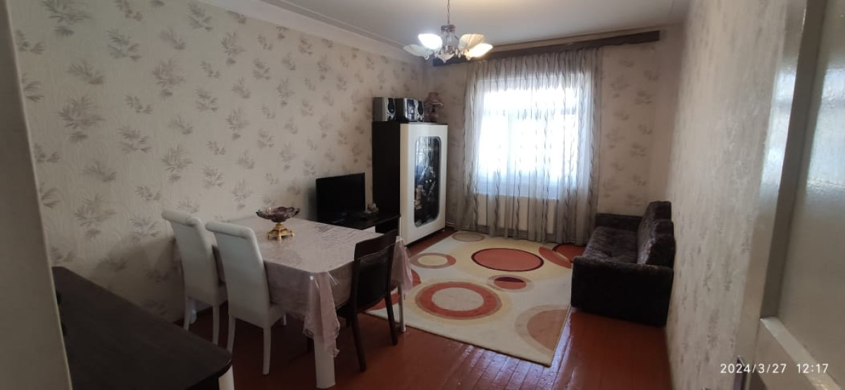 Yeni Günəşlidə 5 otaqlı tam əşyalı mənzil Yeni Günəşlidə 5 otaqlı tam əşyalı mənzil Lahiyə: -