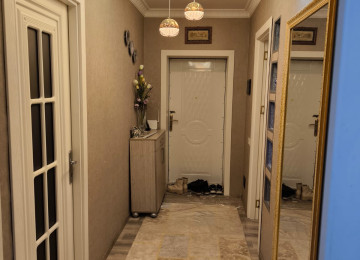 Ali Hərbi məktəb yaxınlığında 3 otaqlı tam təmirli mənzil