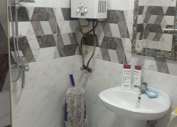 Qaraçuxurda 2 otaqlı mənzil Lahiyə: - Leninqrad Mərtəbə: -