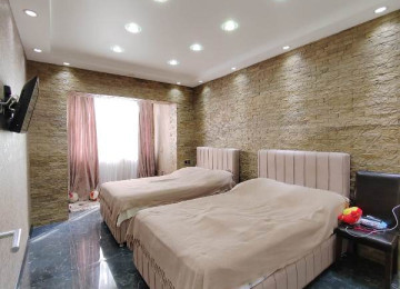 Xətai rayonu Venesiya sarayinin yani, Neapol dairəsinə