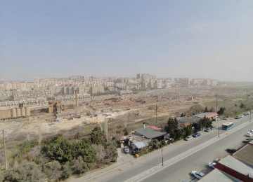 Xətai rayonu Venesiya sarayinin yani, Neapol dairəsinə