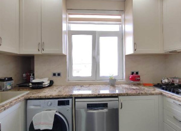 Xətai rayonu Venesiya sarayinin yani, Neapol dairəsinə