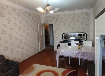 Yeni Günəşlidə 5 otaqlı tam əşyalı mənzil Lahiyə: -