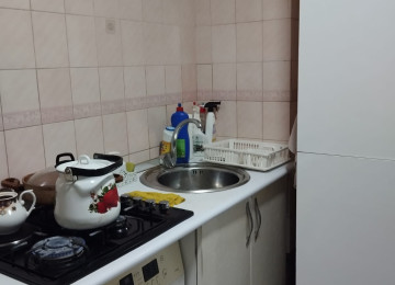 Nərimanovda Kooperasiya universitetinin yaxınlığında 2