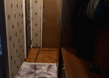 Nəsimi metrosunda 2 otaqlı Əşyalı mənzil Lahiyə: - Xruşovka