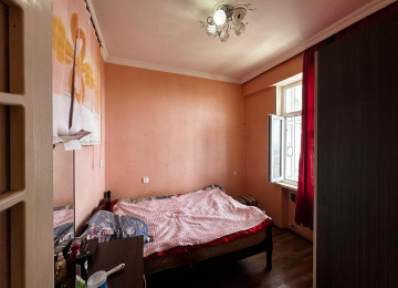 Həzi Aslanov metrosunda 3 otaqlı əşyalı mənzil Lahiyə: -