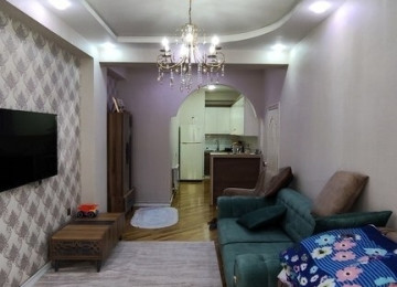 Xalqlar metrosunda 2 otaqlı Təmirli, Əşyalı mənzil Lahiyə: