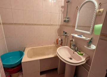 Əhmədli metrosunda 3 otaqlı mənzil Lahiyə: - Leninqrad