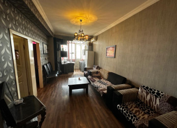 Həzi Aslanov metrosunda 3 otaqlı əşyalı mənzil Lahiyə: -