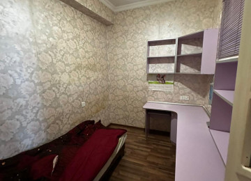 Həzi Aslanov metrosunda 3 otaqlı əşyalı mənzil Lahiyə: -