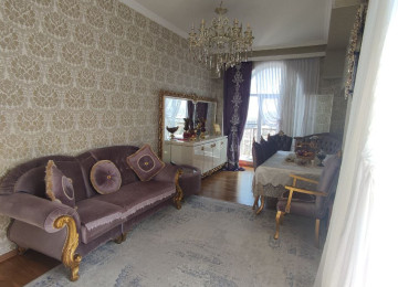 Xırdalan şəhərində tam təmirli əşyaları ilə birlikdə yeni