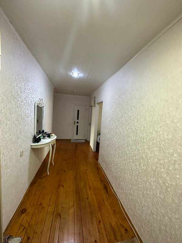 Həzi Aslanovda 2 otaqlı, Əşyalı, Təmirli mənzil Həzi Aslanovda 2 otaqlı, Əşyalı, Təmirli mənzil Lahiyə: -