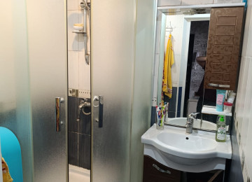 Neftçilərdə 2 otaqlı, Tam əşyalı, Təmirli mənzil Lahiyə: -