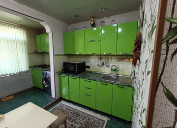 Neftçilərdə 2 otaqlı, Tam əşyalı, Təmirli mənzil Lahiyə: -