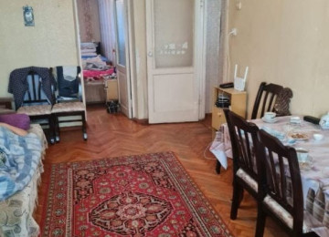 Nərimanovda 2 otaqlı mənzil Lahiyə: - Xruşovka Mərtəbə: -