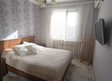 Neftçilərdə 2 otaqlı, Tam əşyalı, Təmirli mənzil Lahiyə: -