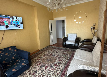 Həzi Aslanovda 2 otaqlı, Əşyalı, Təmirli mənzil Lahiyə: -