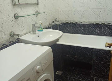 Əcəmi Naxçıvani küçəsində Leninqrad layihəli mənzil, 9/1. 3