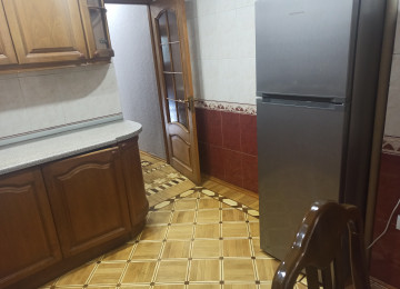 Əcəmi Naxçıvani küçəsində Leninqrad layihəli mənzil, 9/1. 3