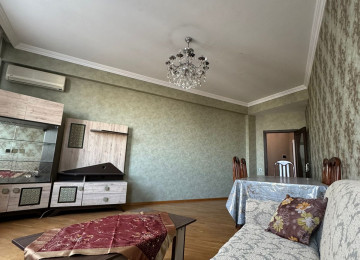 20 Yanvar metrosunda 3 otaqlı Təmirli mənzil Lahiyə: - Yeni